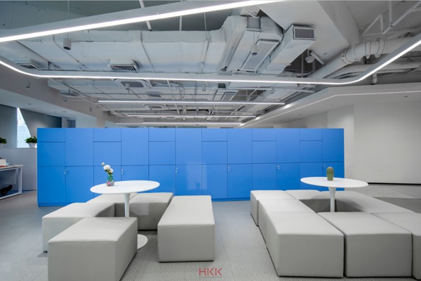 华可可办公设计 | 科技蓝·深圳年年卡网络科技办公室